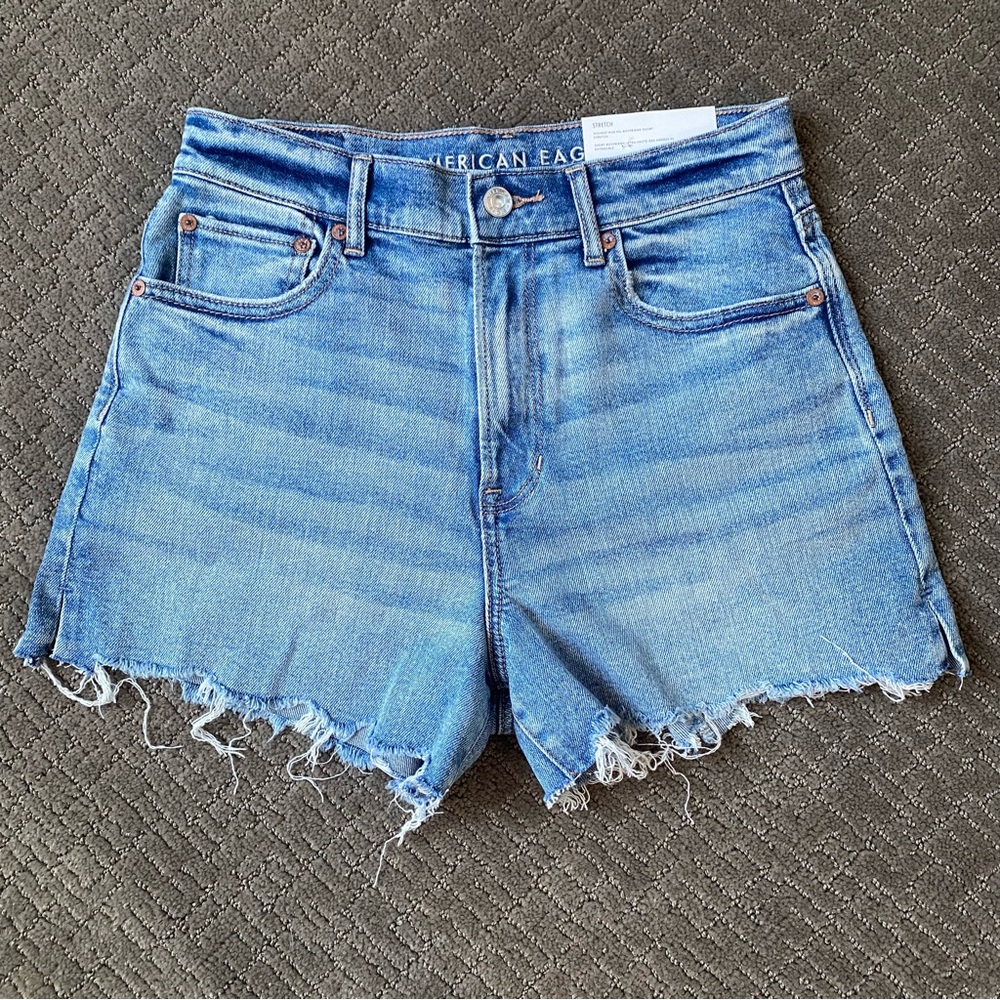 American Eagle 90’s Boyfriend High-Waisted Jean Shorts